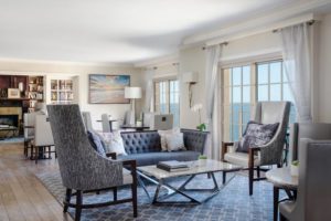 rswrz-club-lounge-50717540